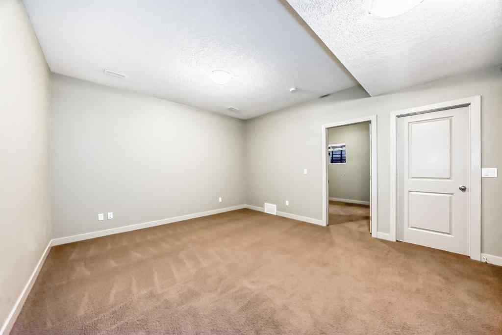 MLS® A2263362 - 12 Cougar Ridge Landing SW in Cougar Ridge Calgary, Residential