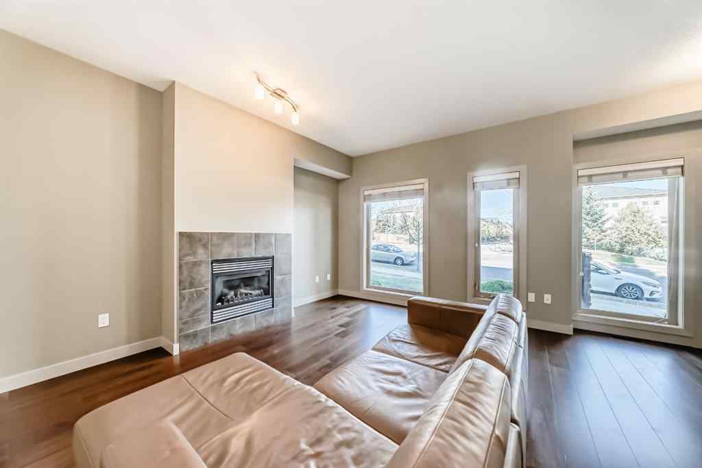 MLS® A2263362 - 12 Cougar Ridge Landing SW in Cougar Ridge Calgary, Residential