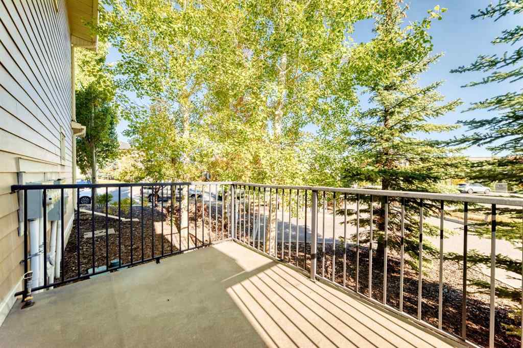 MLS® A2263362 - 12 Cougar Ridge Landing SW in Cougar Ridge Calgary, Residential