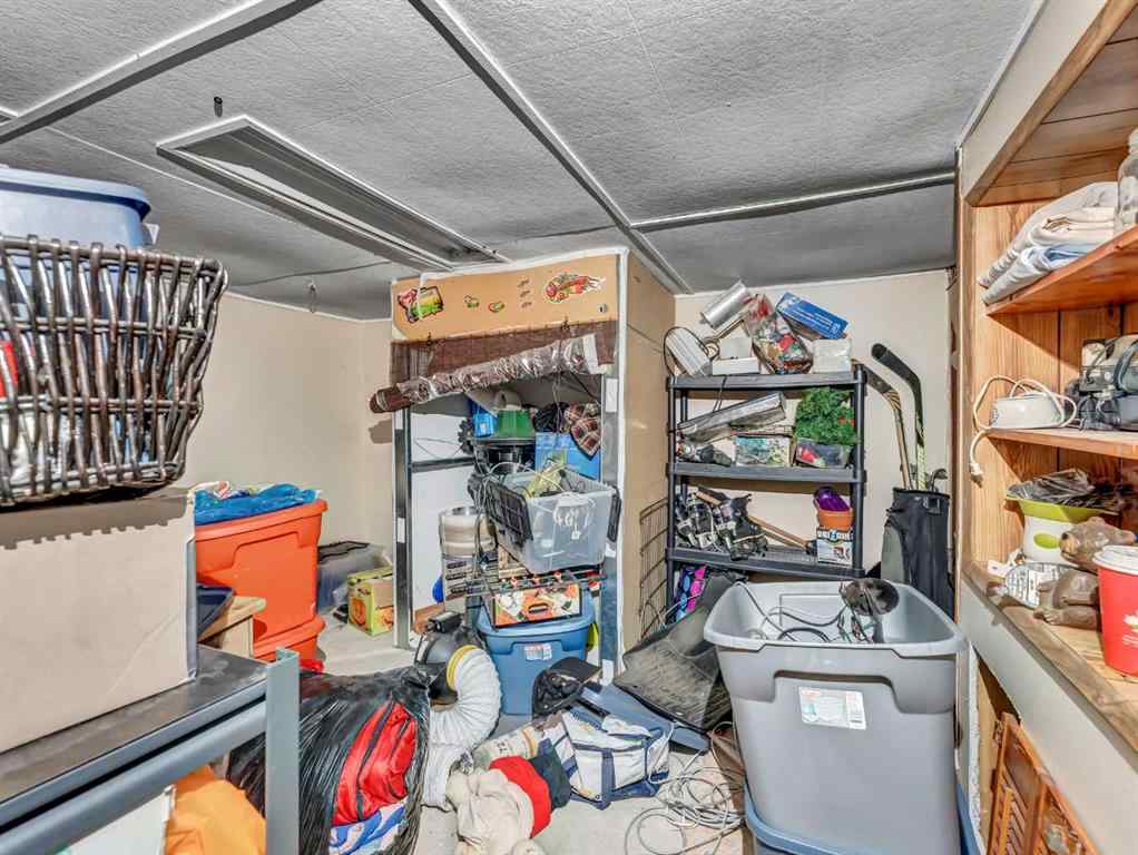 MLS® A2263364 - 213 6 Street SE in NONE Redcliff, Residential