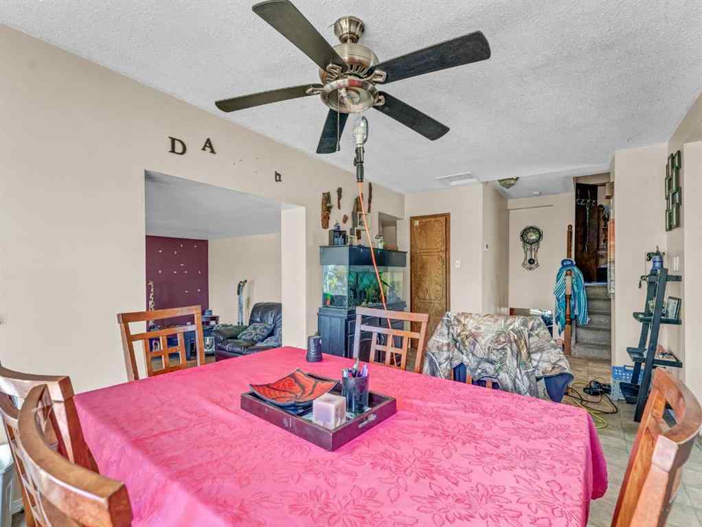 MLS® A2263364 - 213 6 Street SE in NONE Redcliff, Residential