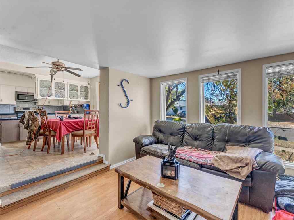 MLS® A2263364 - 213 6 Street SE in NONE Redcliff, Residential