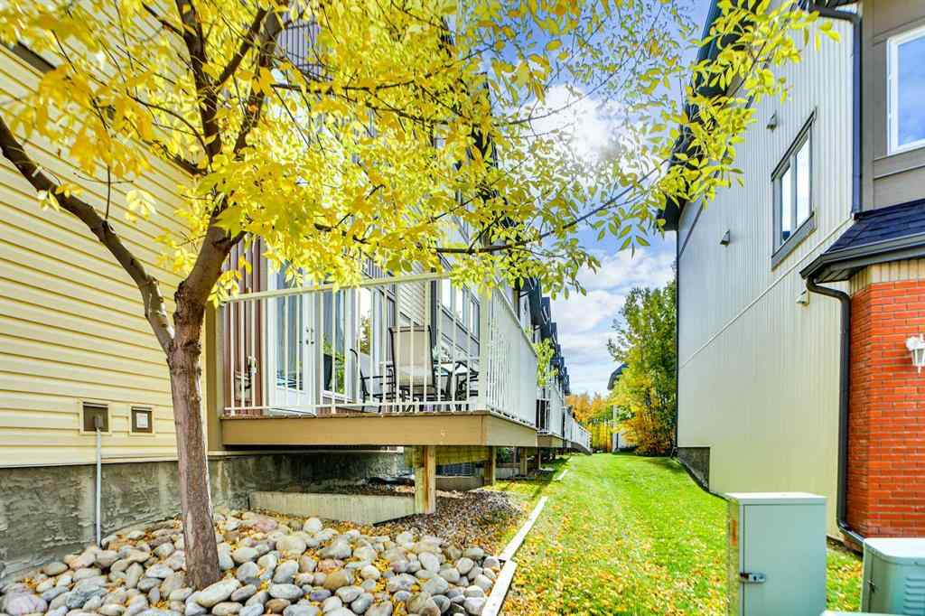 MLS® A2263368 - 1511 Wentworth Villas SW in West Springs Calgary, Residential