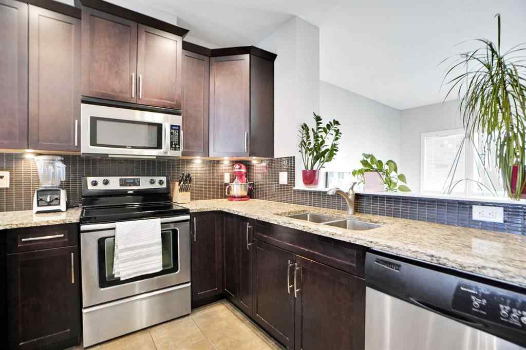 MLS® A2263368 - 1511 Wentworth Villas SW in West Springs Calgary, Residential