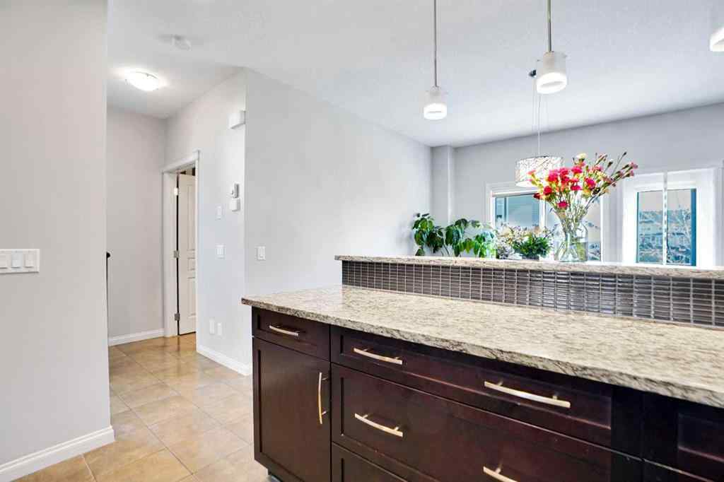 MLS® A2263368 - 1511 Wentworth Villas SW in West Springs Calgary, Residential