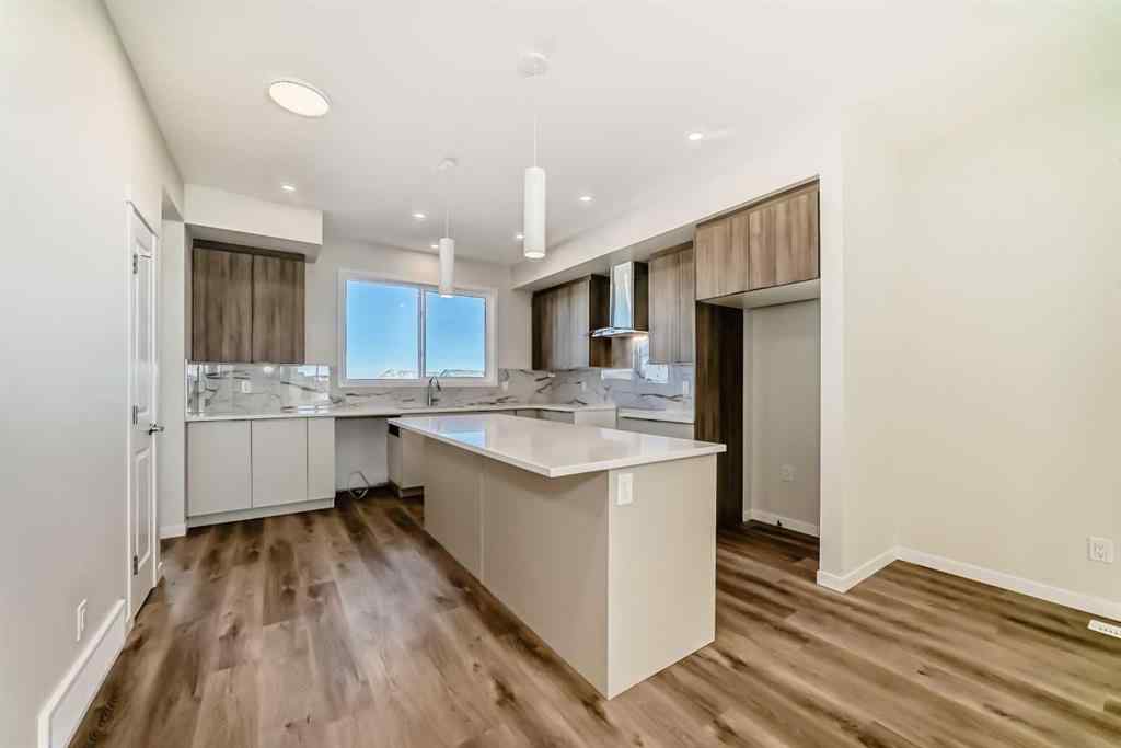 MLS® A2263370 - 1030 Sawgrass Link NW in Sawgrass Park Airdrie, Residential