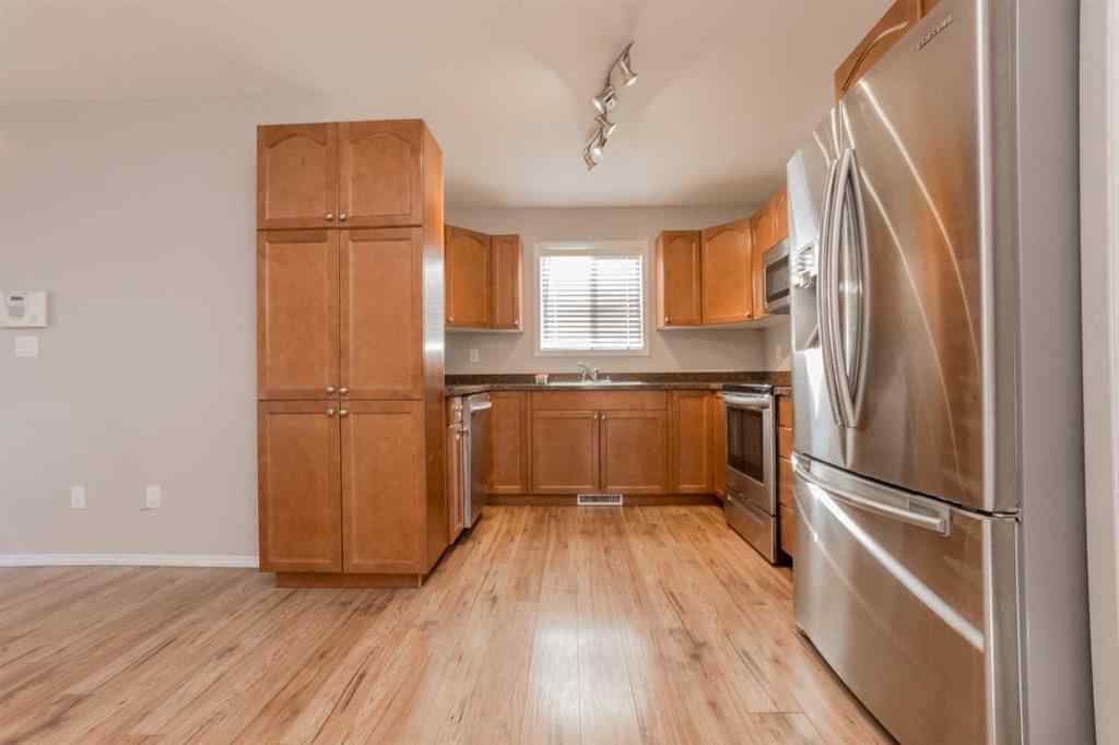 MLS® A2263371 - 11513 76 Avenue  in Westpointe Grande Prairie, Residential