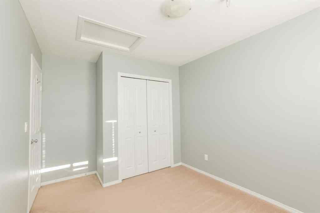 MLS® A2263371 - 11513 76 Avenue  in Westpointe Grande Prairie, Residential