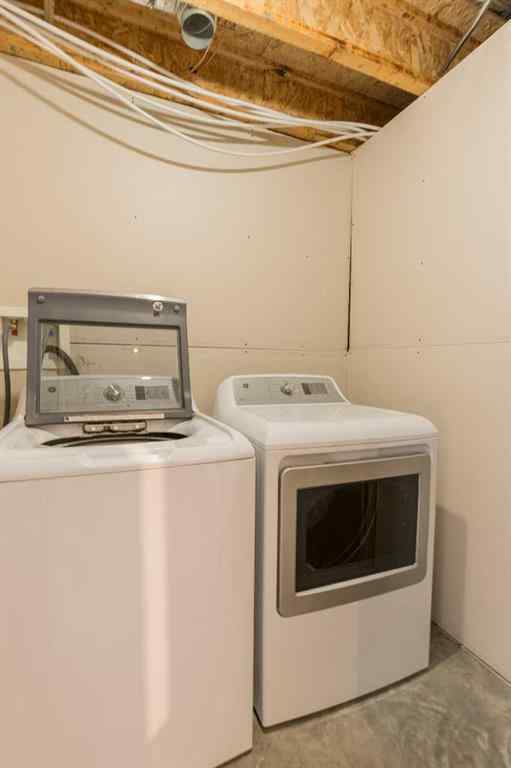 MLS® A2263371 - 11513 76 Avenue  in Westpointe Grande Prairie, Residential