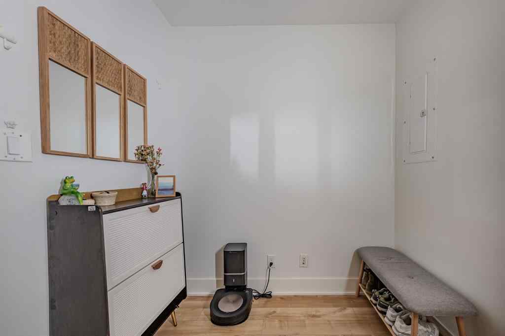 MLS® A2263373 - Unit #309 550 Riverfront Avenue SE in Downtown East Village Calgary, Residential