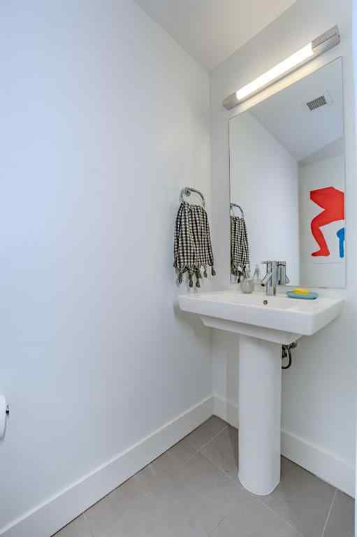 MLS® A2263373 - Unit #309 550 Riverfront Avenue SE in Downtown East Village Calgary, Residential