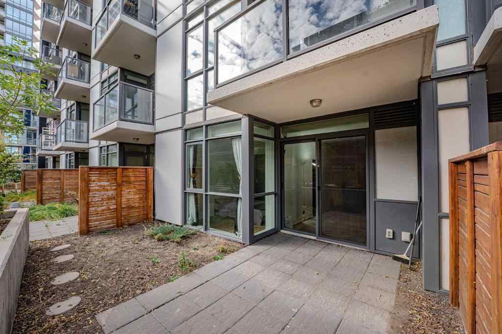 MLS® A2263373 - Unit #309 550 Riverfront Avenue SE in Downtown East Village Calgary, Residential