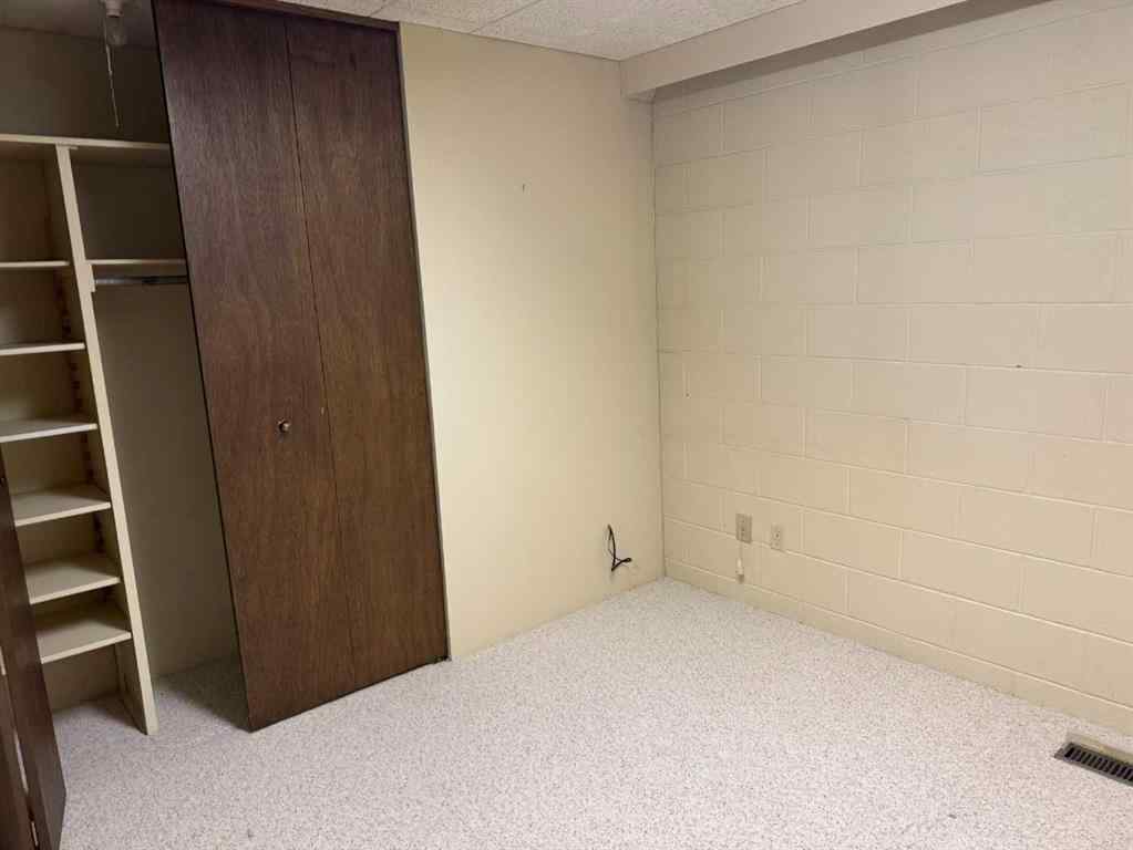 MLS® A2263376 - 8005 94 Street  in North End Peace River, Residential