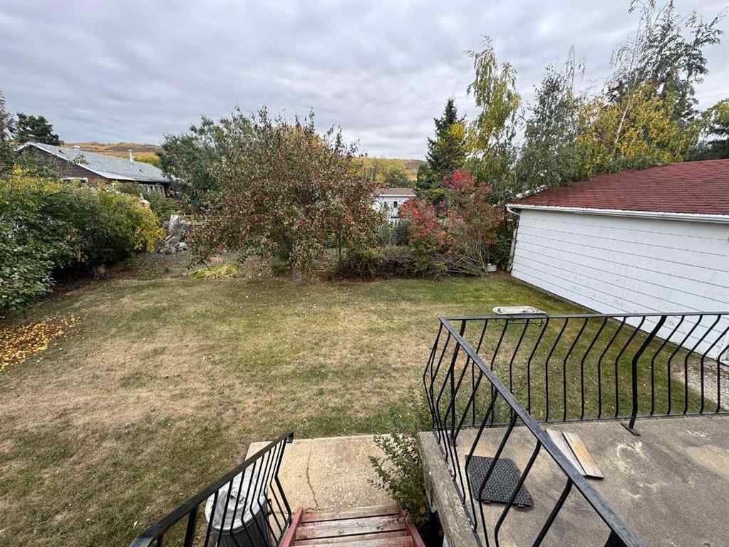 MLS® A2263376 - 8005 94 Street  in North End Peace River, Residential