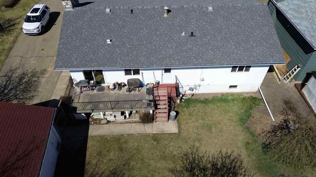 MLS® A2263376 - 8005 94 Street  in North End Peace River, Residential