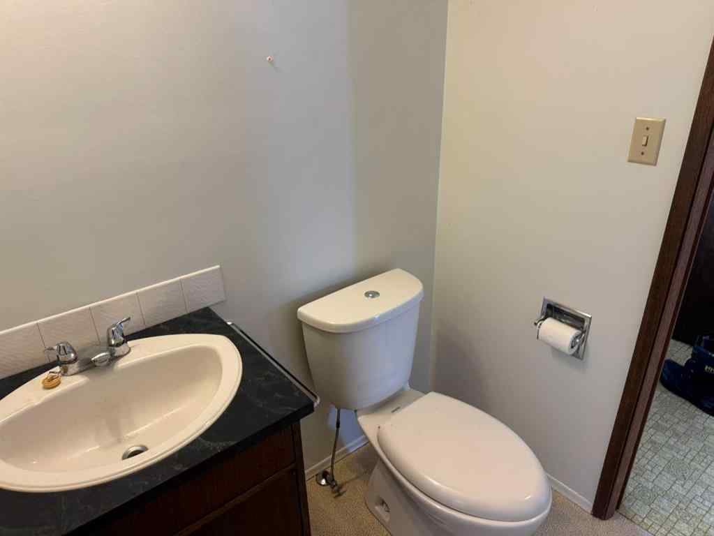 MLS® A2263376 - 8005 94 Street  in North End Peace River, Residential