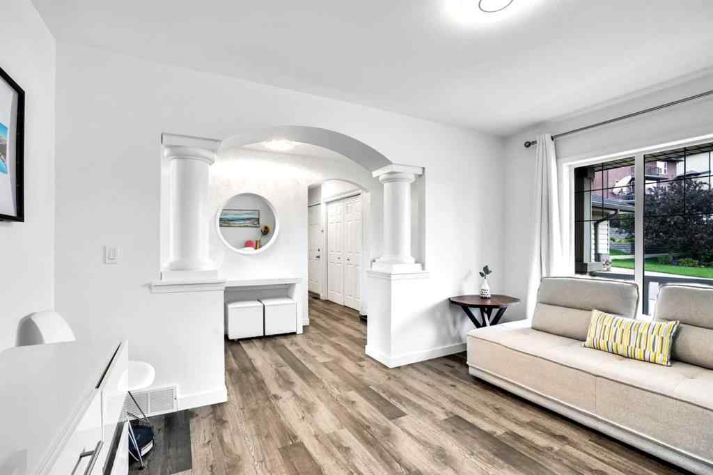 MLS® A2263378 - 73 Elkton Way SW in Springbank Hill Calgary, Residential