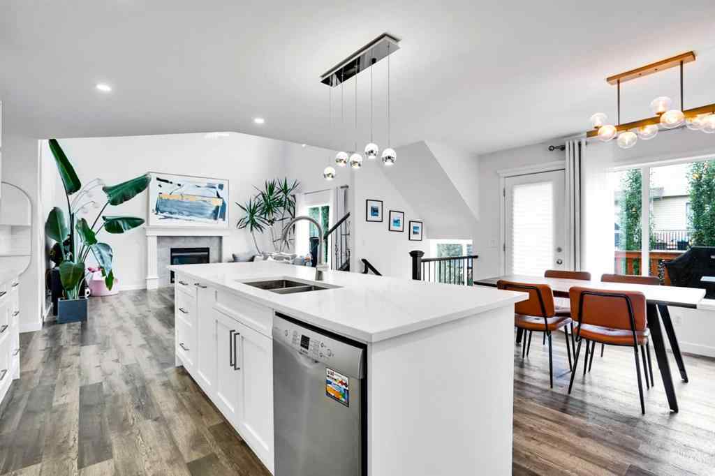 MLS® A2263378 - 73 Elkton Way SW in Springbank Hill Calgary, Residential