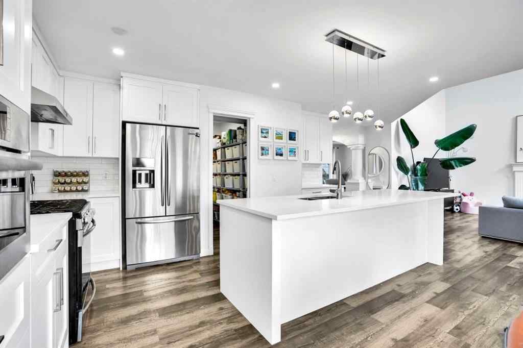 MLS® A2263378 - 73 Elkton Way SW in Springbank Hill Calgary, Residential