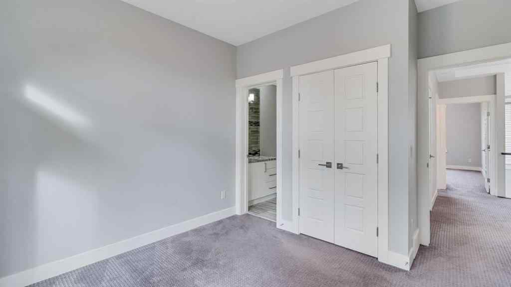 MLS® A2263391 - 230 37 Street NW in Parkdale Calgary, Residential