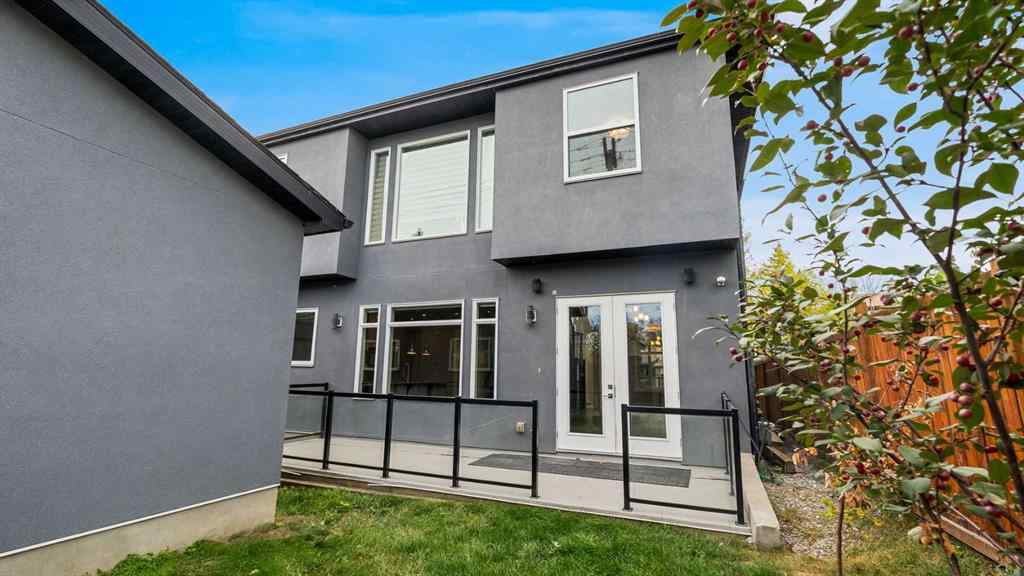 MLS® A2263391 - 230 37 Street NW in Parkdale Calgary, Residential