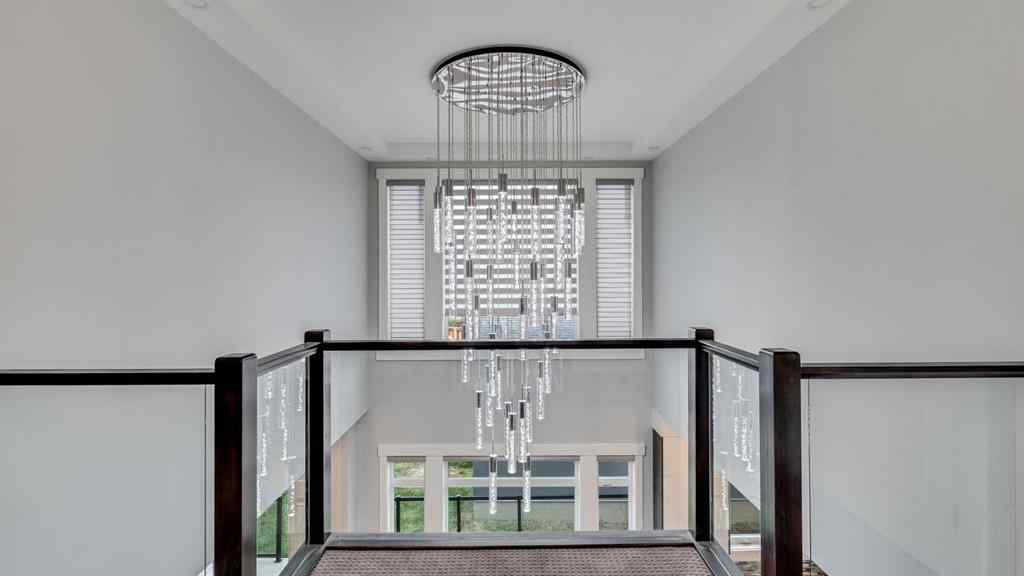 MLS® A2263391 - 230 37 Street NW in Parkdale Calgary, Residential