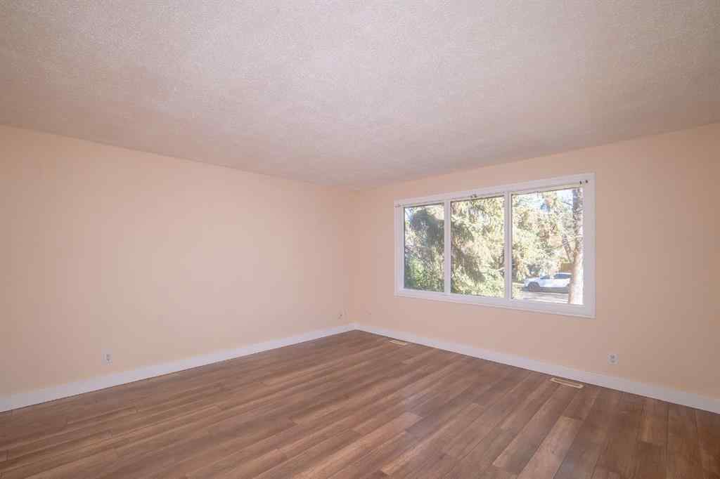 MLS® A2263397 - 5338 43 Avenue  in Woodlea Red Deer, Residential