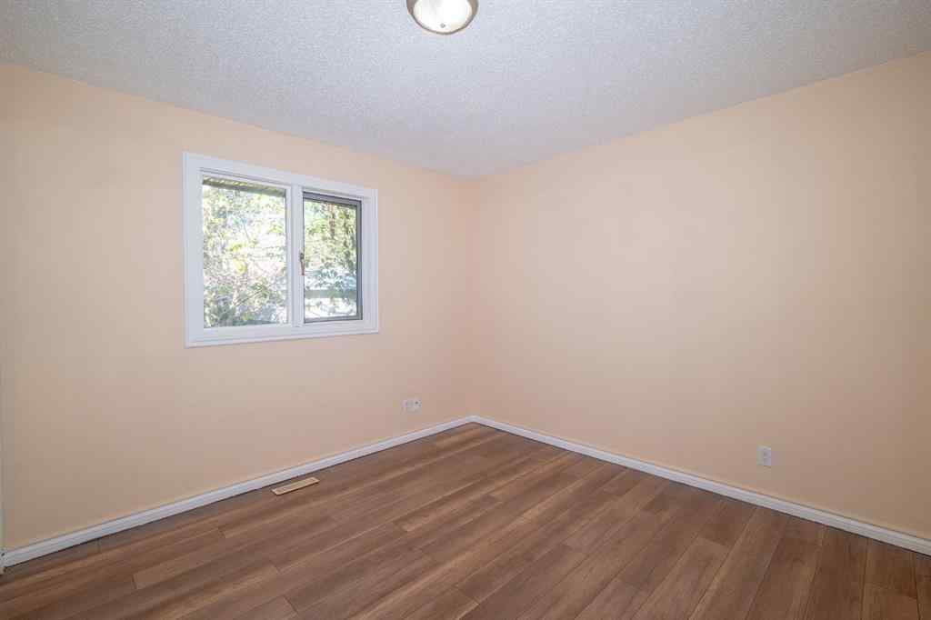 MLS® A2263397 - 5338 43 Avenue  in Woodlea Red Deer, Residential