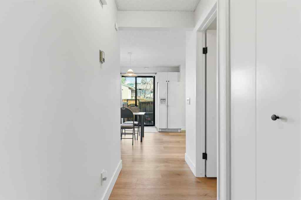 MLS® A2263400 - 91 Deerfield Drive SE in Deer Ridge Calgary, Residential