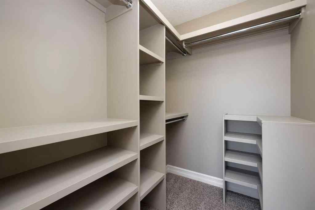 MLS® A2263403 - 619 Heritage Drive  in Parsons North Fort McMurray, Residential