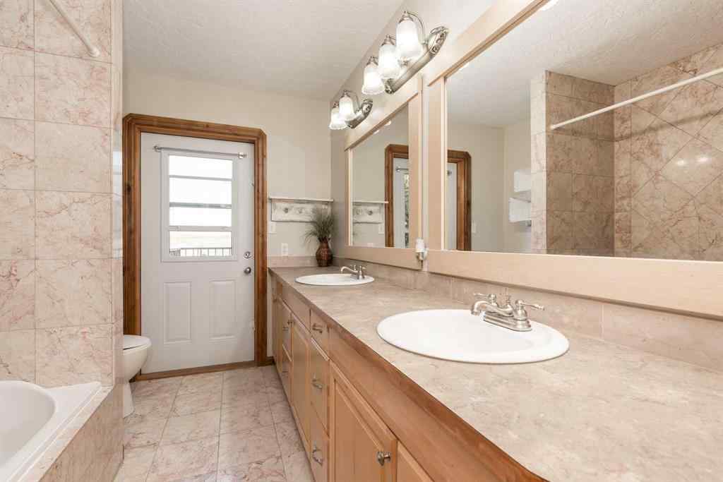 MLS® A2263404 -  51011 Range Road 231   in NONE Rural Cardston County, Residential