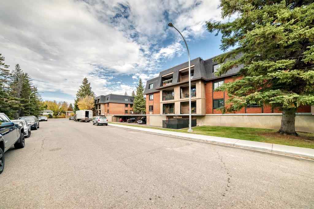 MLS® A2263405 - Unit #2204 4001B 49 Street NW in Varsity Calgary, Residential