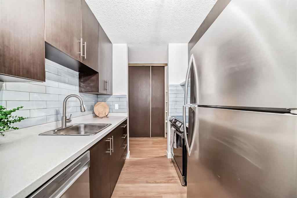 MLS® A2263405 - Unit #2204 4001B 49 Street NW in Varsity Calgary, Residential