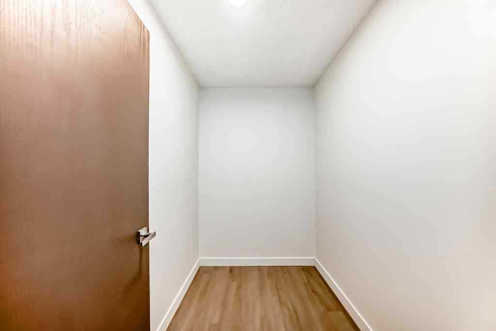 MLS® A2263405 - Unit #2204 4001B 49 Street NW in Varsity Calgary, Residential