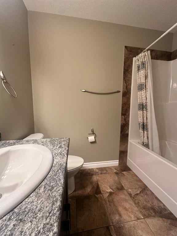 MLS® A2263408 - 221 Callen Drive  in Parsons North Fort McMurray, Residential