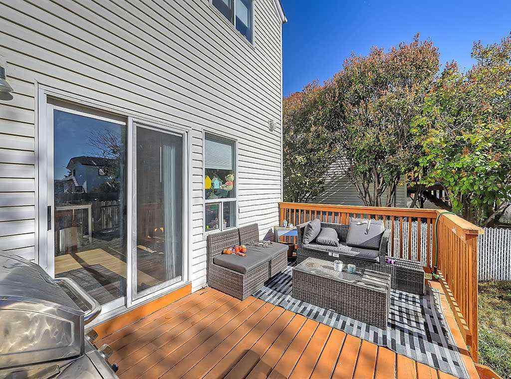 MLS® A2263409 - 292 Coventry Close NE in Coventry Hills Calgary, Residential