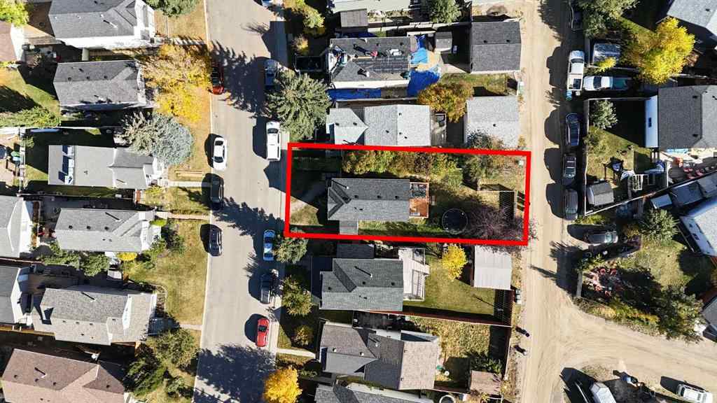 MLS® A2263409 - 292 Coventry Close NE in Coventry Hills Calgary, Residential