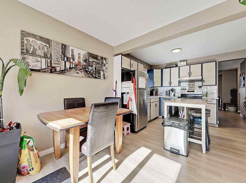 MLS® A2263409 - 292 Coventry Close NE in Coventry Hills Calgary, Residential