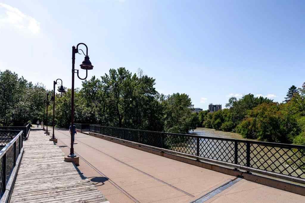 MLS® A2263411 - Unit #305 235 15 Avenue SW in Beltline Calgary, Residential