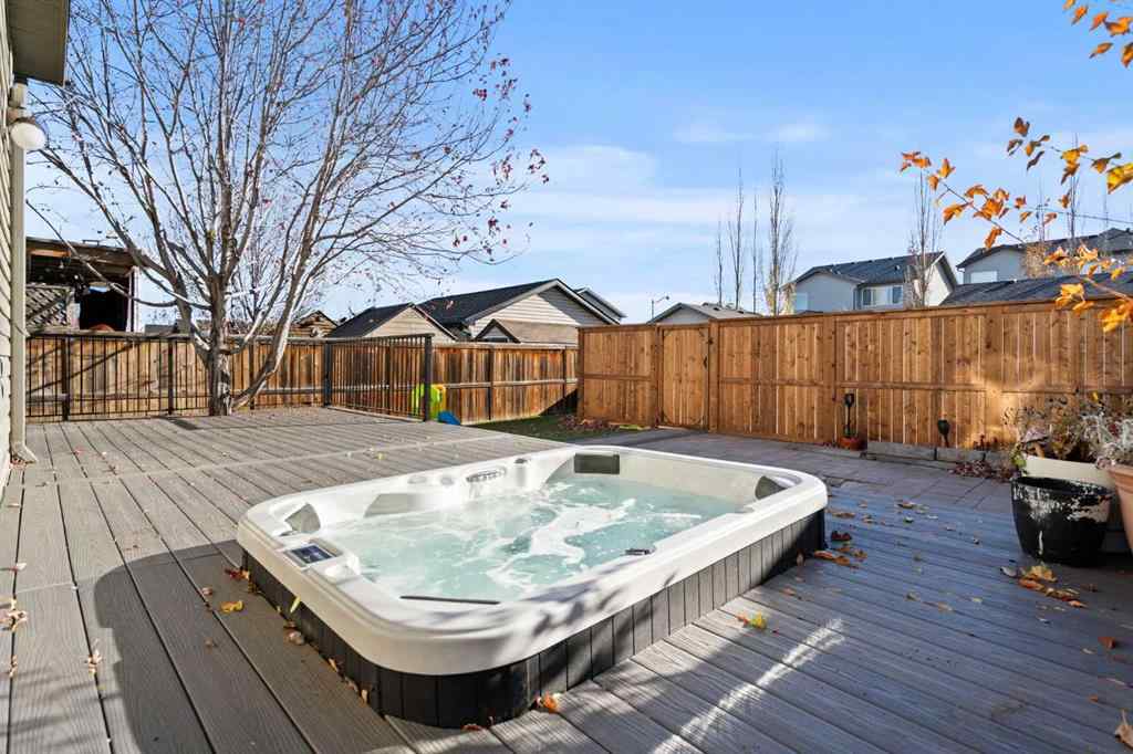 MLS® A2263421 - 169 Elgin Manor SE in McKenzie Towne Calgary, Residential