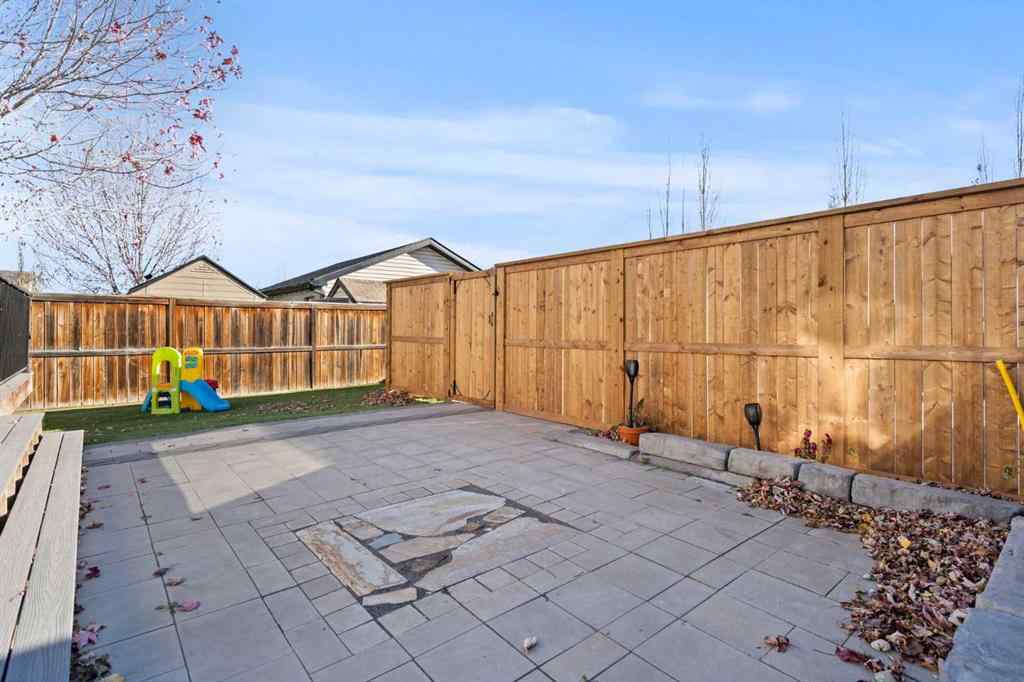 MLS® A2263421 - 169 Elgin Manor SE in McKenzie Towne Calgary, Residential