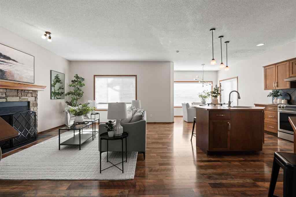 MLS® A2263421 - 169 Elgin Manor SE in McKenzie Towne Calgary, Residential