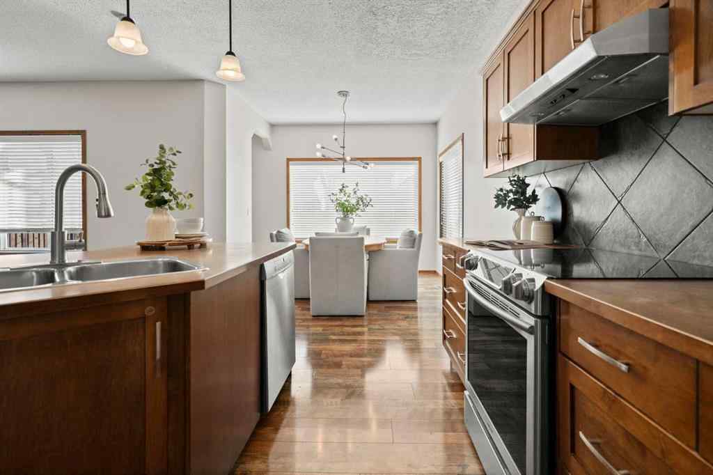 MLS® A2263421 - 169 Elgin Manor SE in McKenzie Towne Calgary, Residential