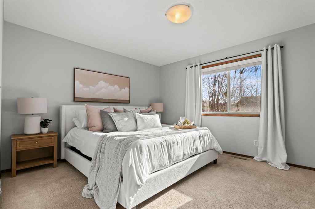 MLS® A2263421 - 169 Elgin Manor SE in McKenzie Towne Calgary, Residential