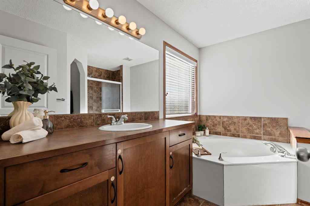 MLS® A2263421 - 169 Elgin Manor SE in McKenzie Towne Calgary, Residential