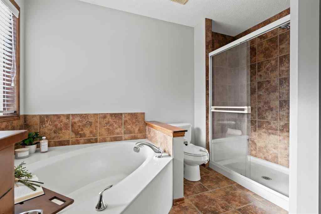 MLS® A2263421 - 169 Elgin Manor SE in McKenzie Towne Calgary, Residential