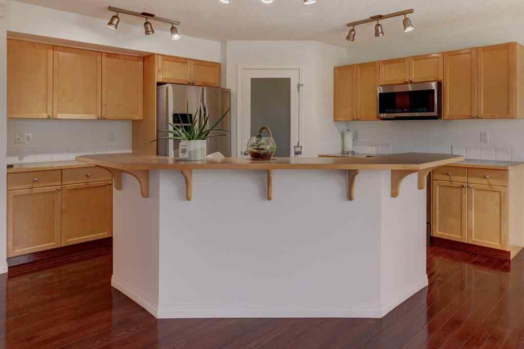 MLS® A2263424 - 160 Rockywood Park NW in Rocky Ridge Calgary, Residential