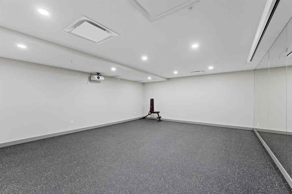 MLS® A2263425 - Unit #111 3375 15 Street SW in South Calgary Calgary, Residential