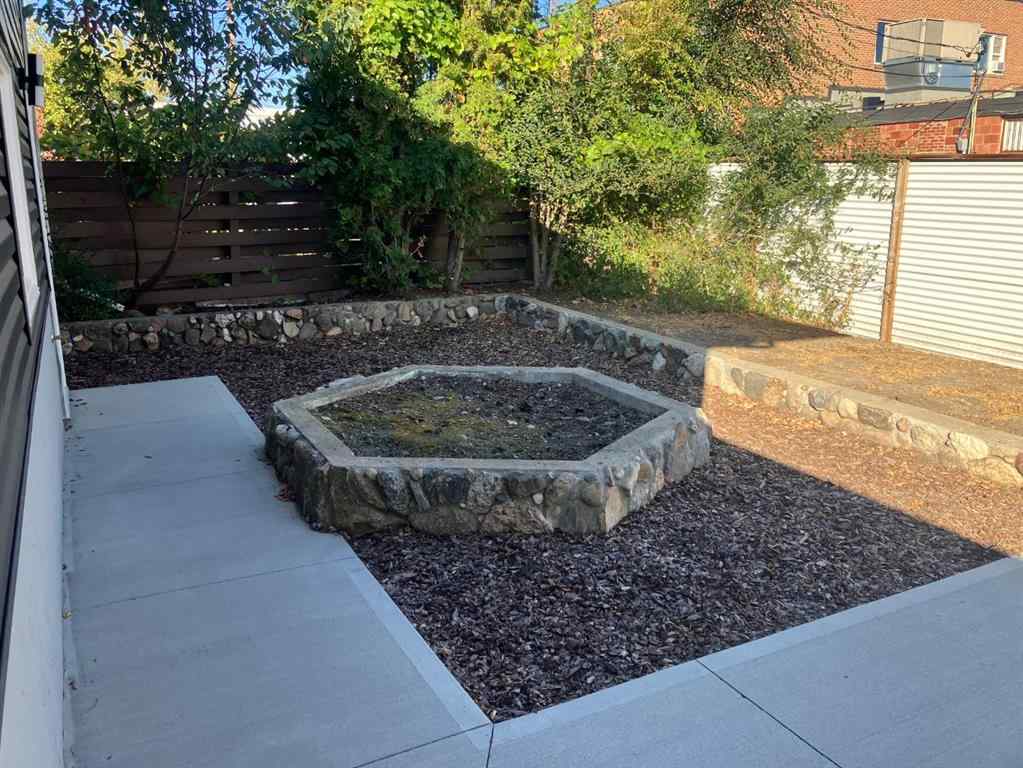 MLS® A2263432 - 404 8 Street SW in SW Hill Medicine Hat, Residential