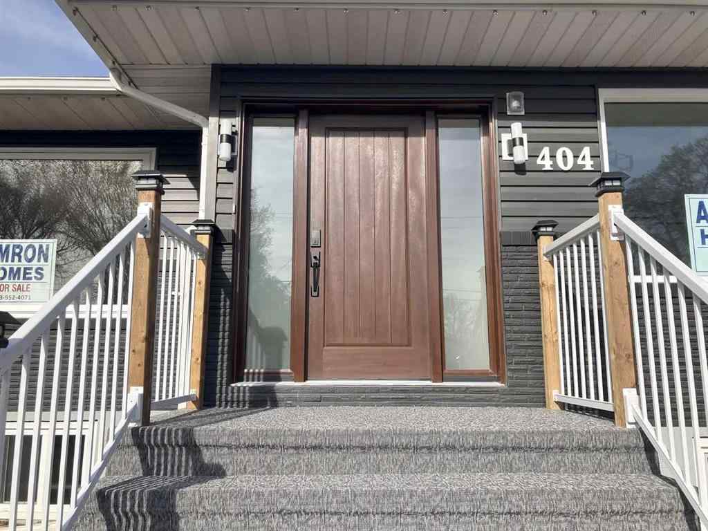 MLS® A2263432 - 404 8 Street SW in SW Hill Medicine Hat, Residential